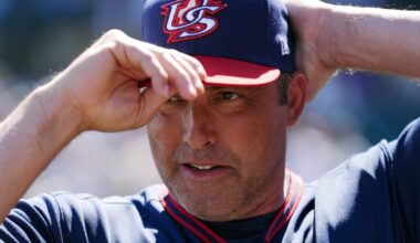 US manager Mark DeRosa's WBC gaffe draws critics' ire