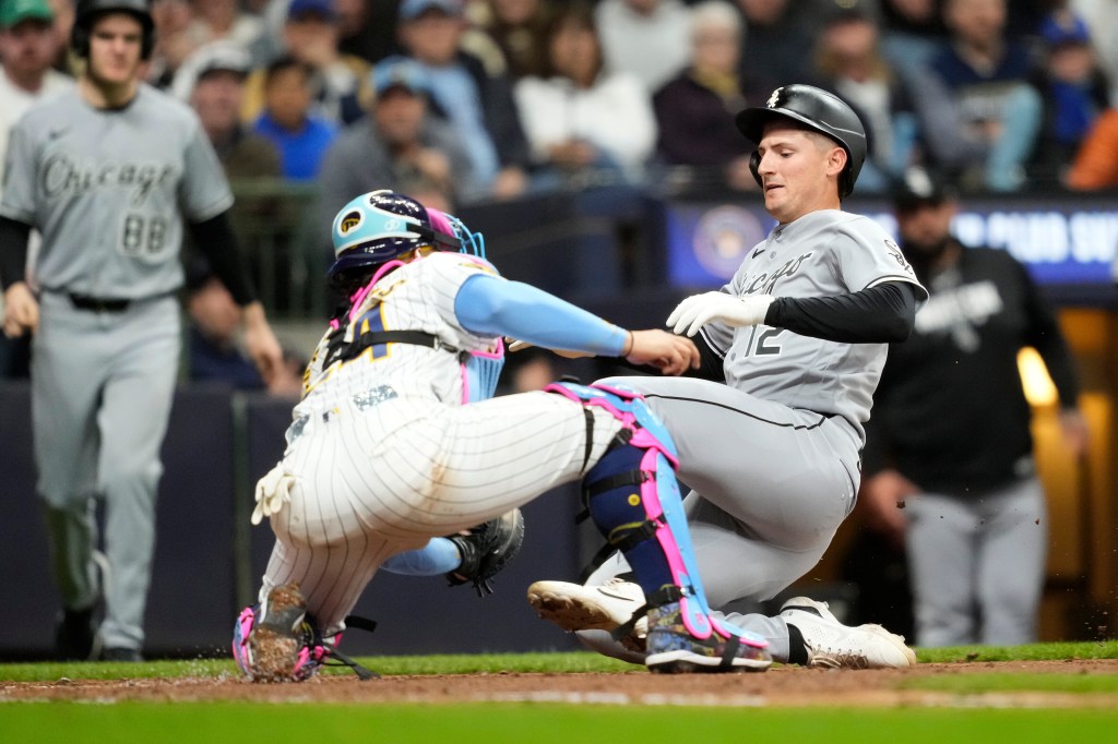 Miscues lead to 6-1 loss to Milwaukee Brewers