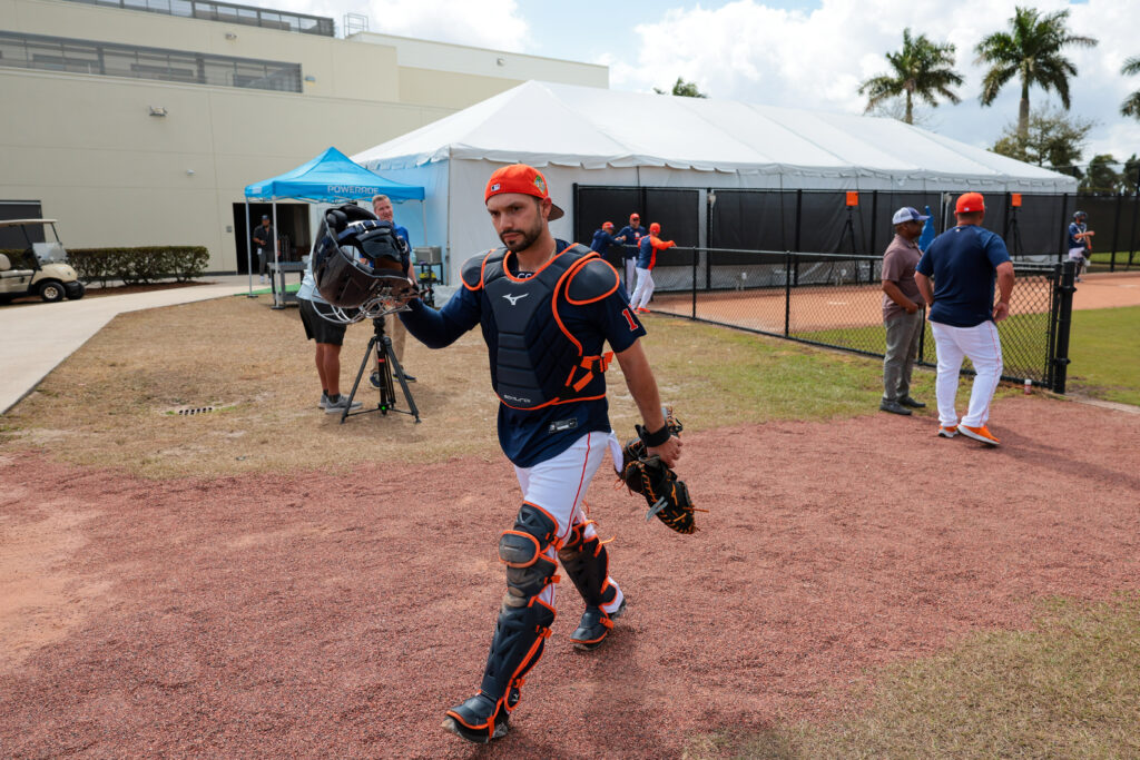 Astros Outright César Salazar - MLB Trade Rumors