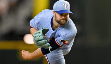 Red Sox To Sign Danny Coulombe