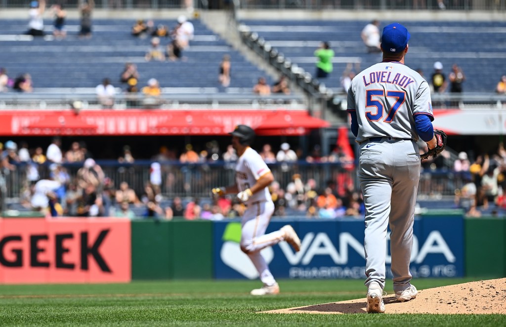 Mets reunite with Richard Lovelady as bullpen continues to change