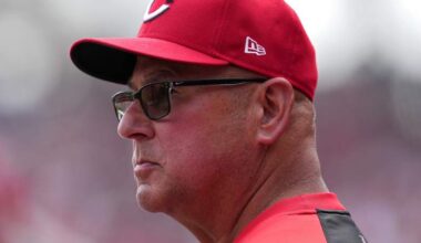 Cincinnati Reds Organization Signs 12-Year MLB Player