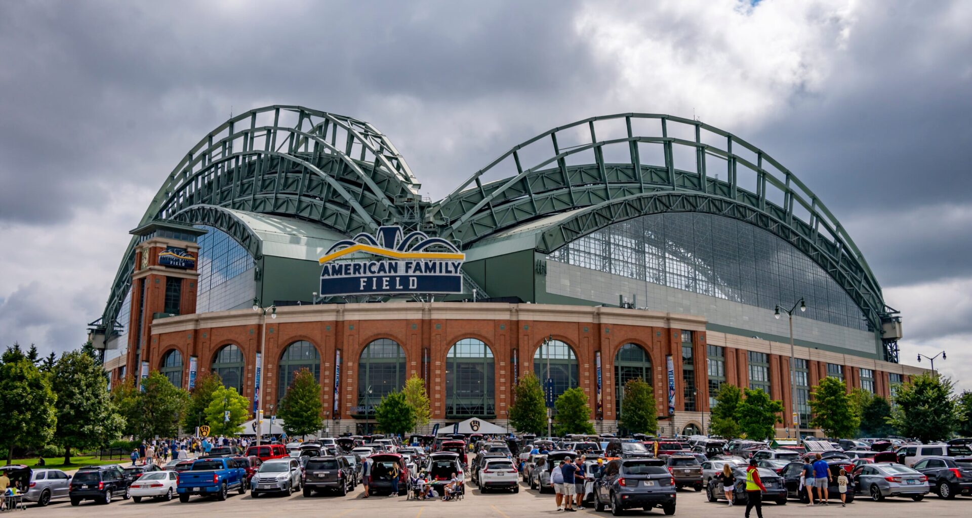Brewers outline traffic plans, broadcast access ahead of 2026 season