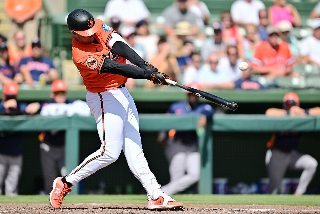 Bassitt gets on early role, Mountcastle gets three more hits, tough day for Suárez (O's lose 10-2)