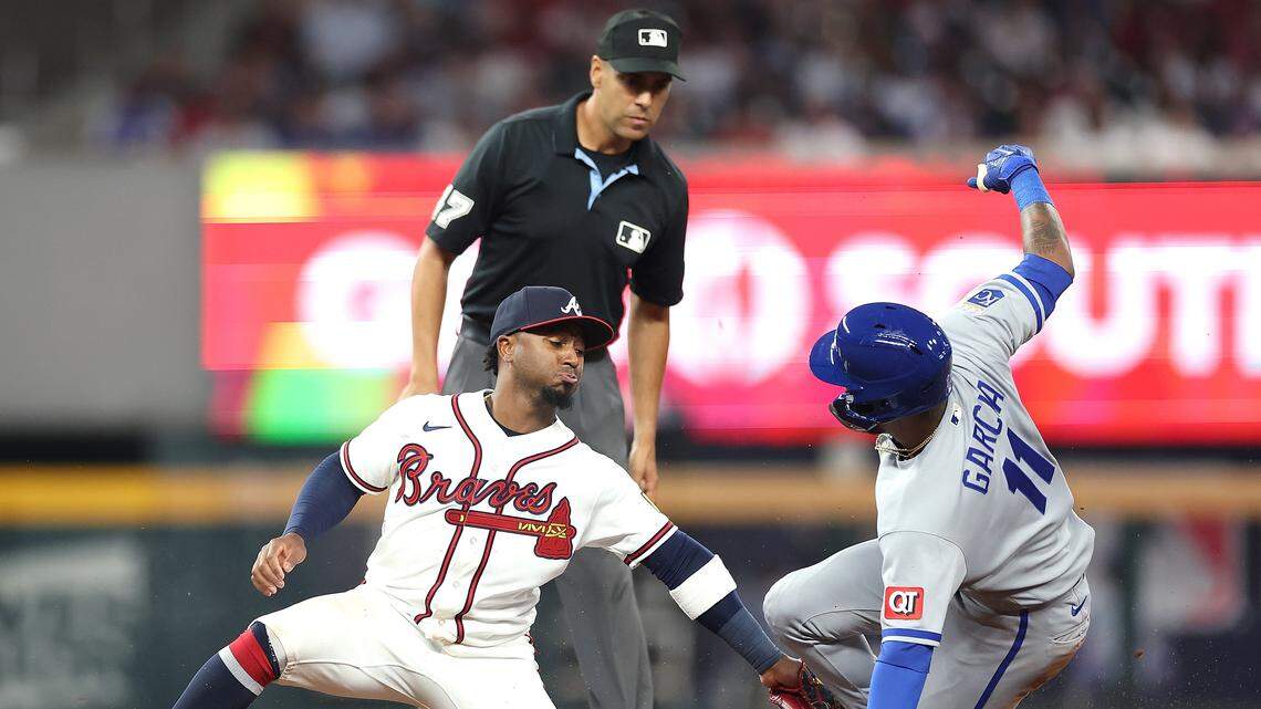 Royals’ Maikel Garcia fine after dugout stumble vs. Braves
