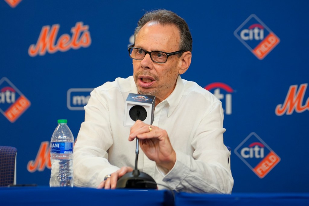 Longtime New York Mets TV And Radio Announcer Howie Rose Is Retiring After 2026 Season