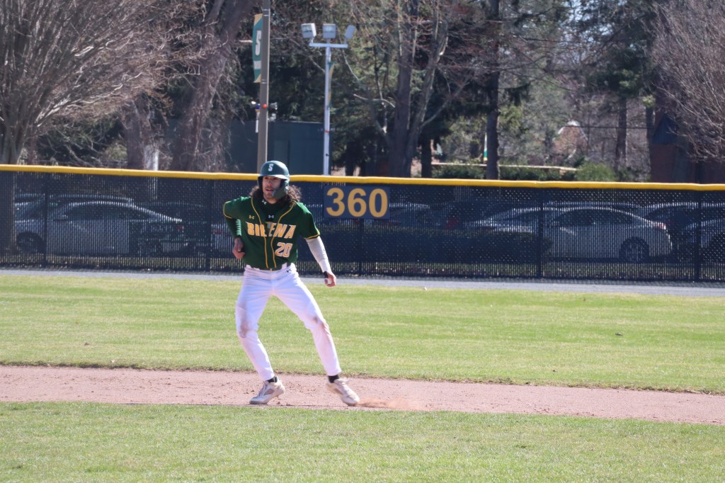 Siena rallies past UMass for first win – Troy Record