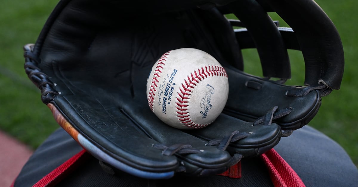 Everything to know about MLB's pitch-tipping craze