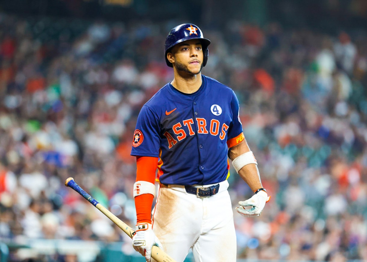 Astros Not Ruling Out Jeremy Pena for Opening Day - MLB News