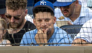 Patrick Mahomes meets Twins, reunites with his godfather