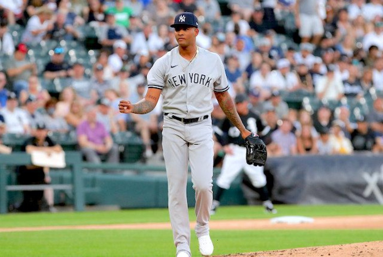 Luis Gil Makes the Yankees' Starting Rotation - MLB News