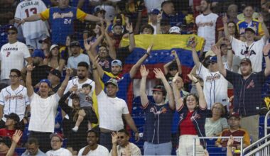 Venezuela rallies to beat Netherlands 6–2 in WBC opener