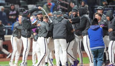 Luis Robert Jr. walks off NY Mets past Pirates in 11 innings