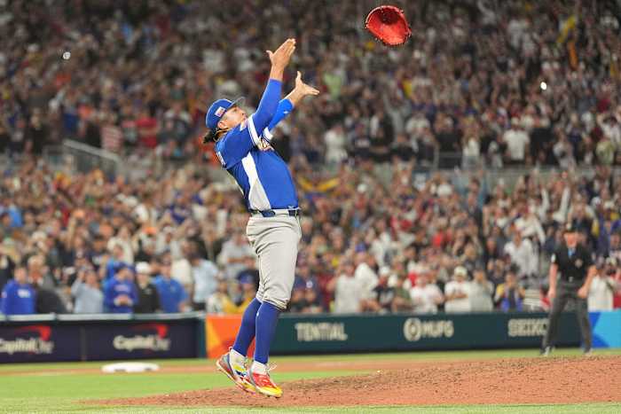 MLB teams pressure WBC managers to be careful with pitchers. Venezuela pushed back
