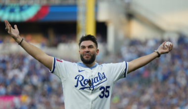 Eric Hosmer joining Royals TV broadcast crew as analyst