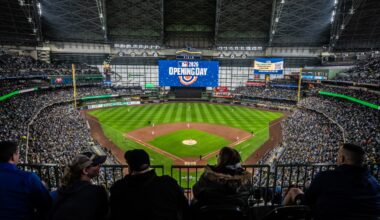 See photos from Brewers Opening Day blowout win vs. White Sox