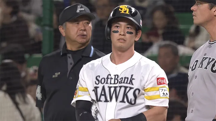 Fukuoka Softbank Hawks player Ryoya Kurihara © Pacific League TV