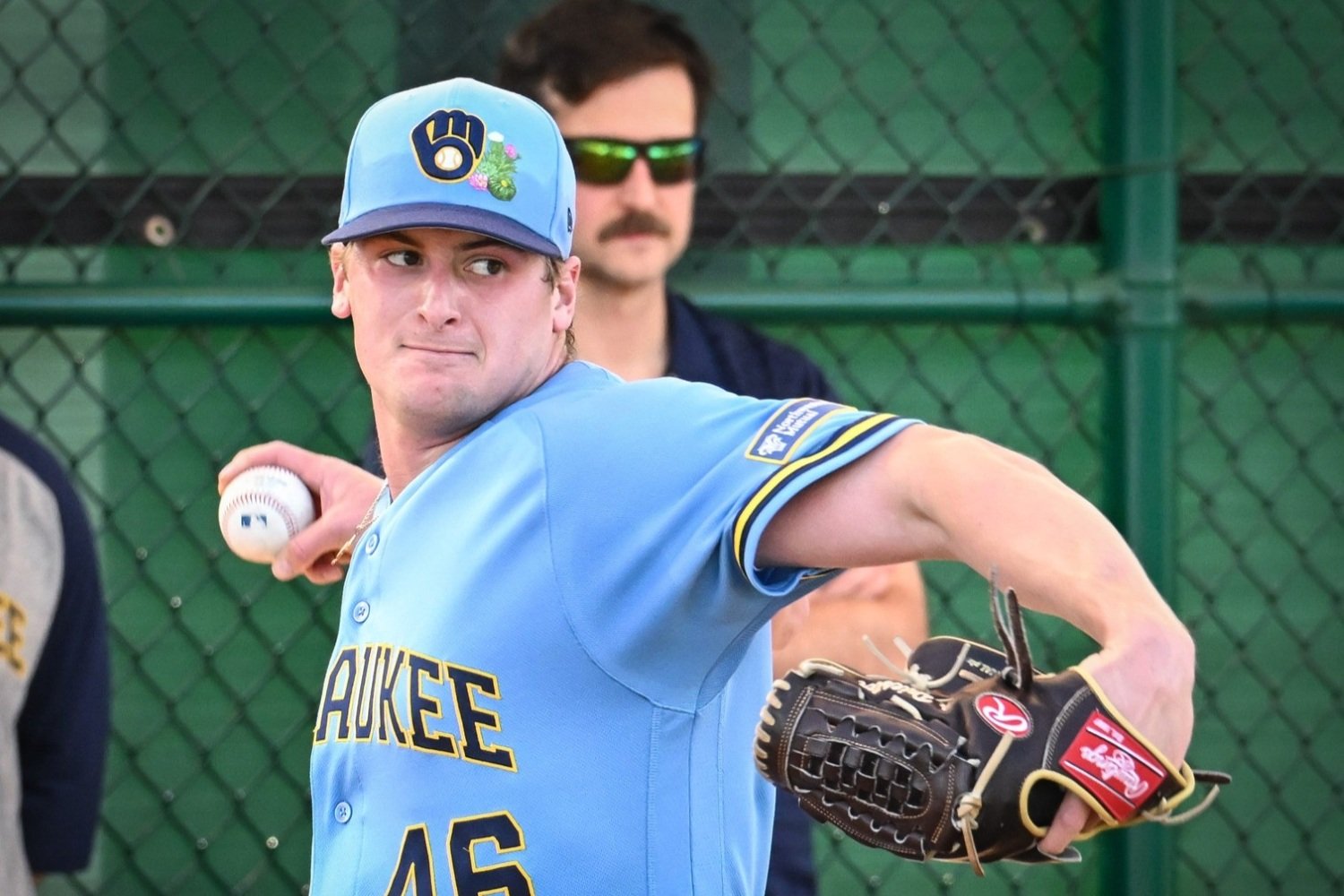 Quinn Priester's Wrist Issue Likely to Land Him on Injured List to Open 2026 Season - Brewers