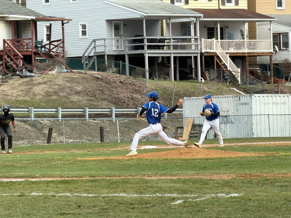 Minersville’s patience key in 12-2 win over Mahanoy Area – Pottsville Republican Herald