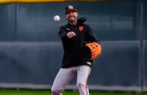 Tony Vitello Giants Netflix