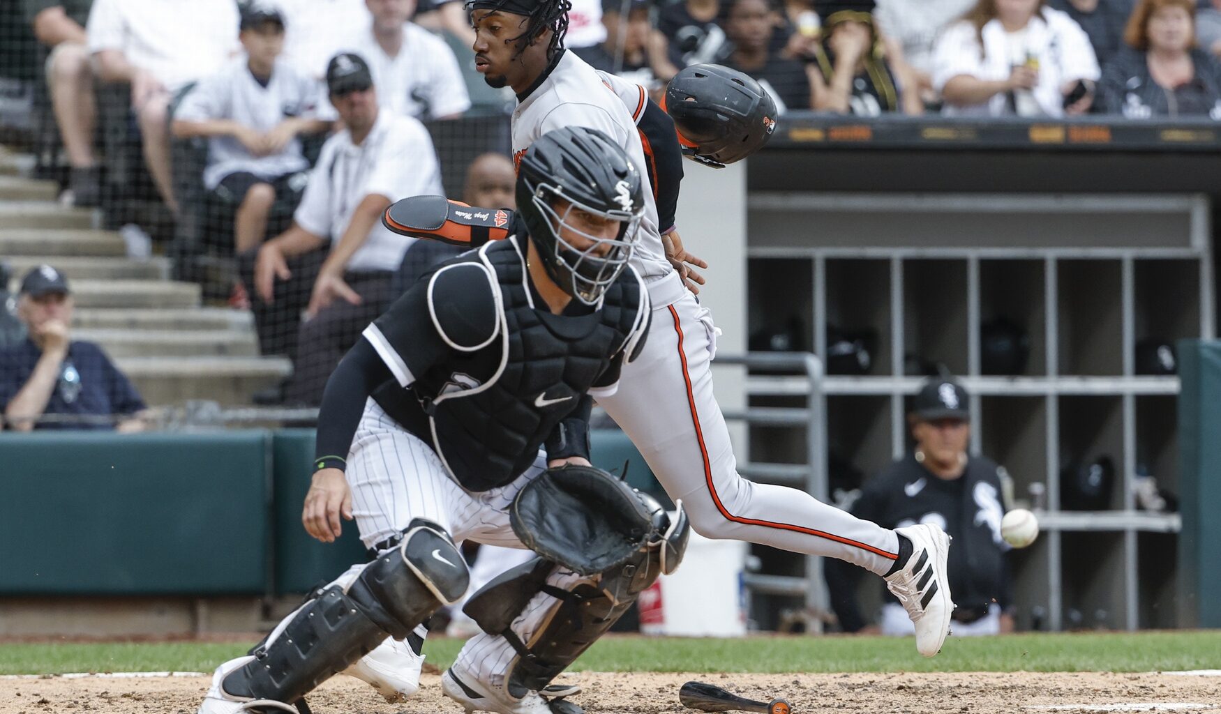 White Sox reunite with catcher Reese McGuire on 1 year deal
