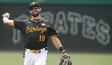 MLB Mailbag: Pirates, Shortstops, Okamoto, Ponce