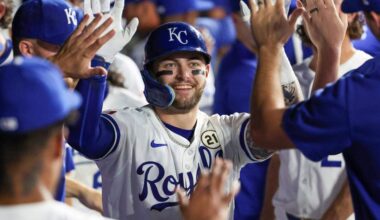 Royals to split catching duties between Perez and Jensen