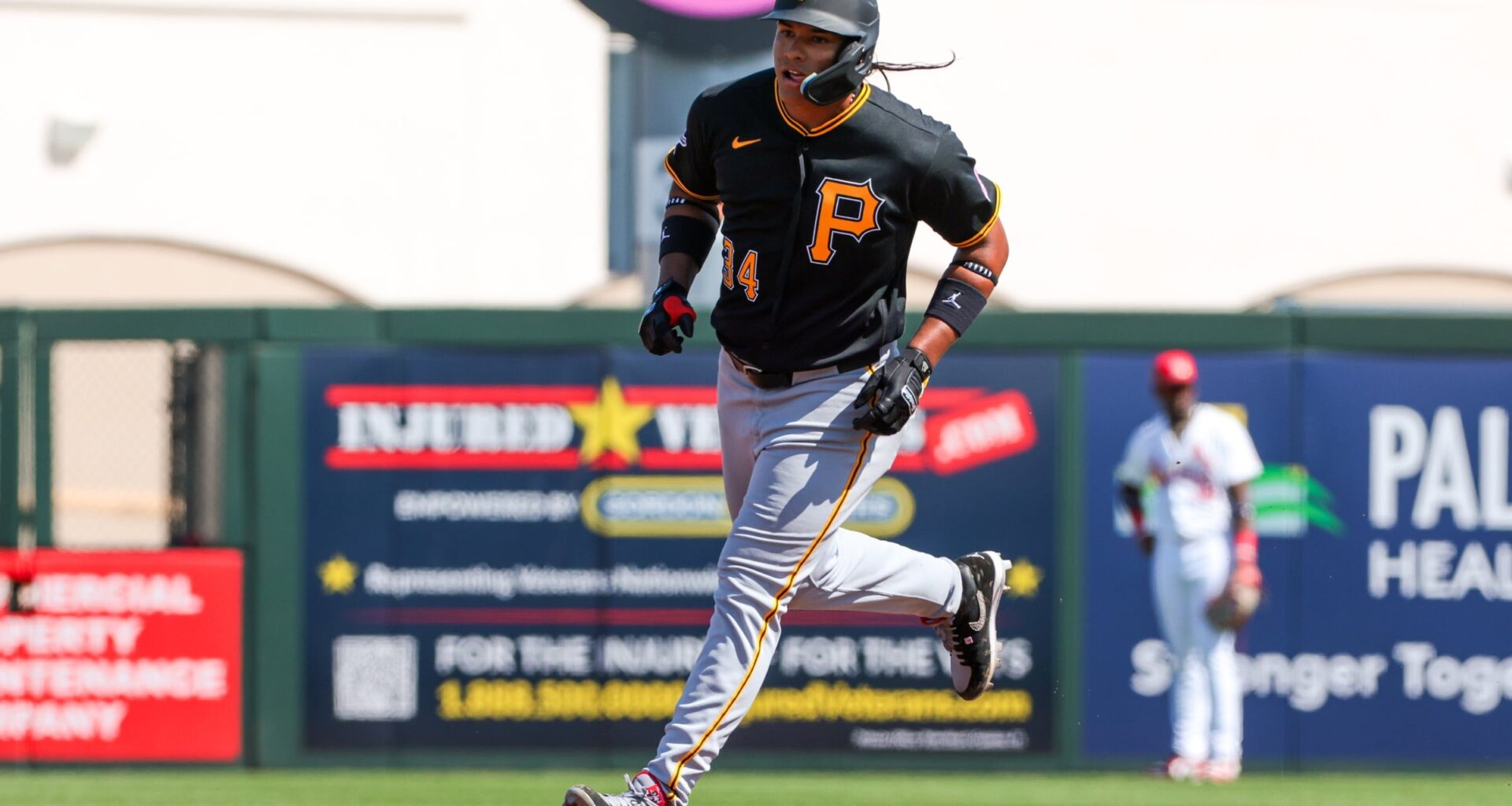 Jhostynxon García Gunning for Pirates Roster Spot