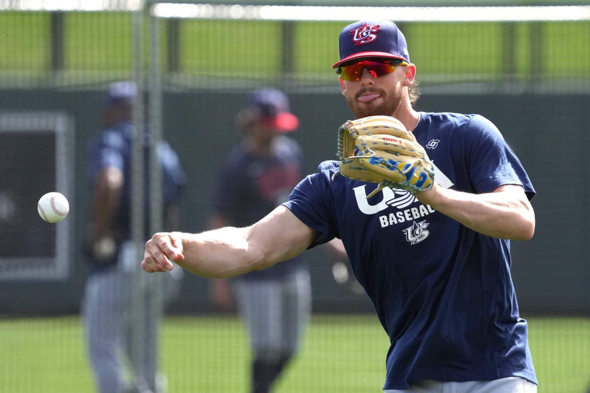 How Bobby Witt Jr. links the WBC, video games, his wedding and a burger chain