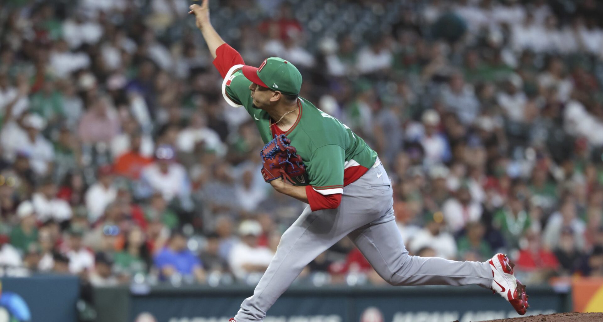 Javier Assad seems set on ruining Cubs’ Plan A