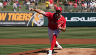 Former top MLB pitching prospect has concerning outing