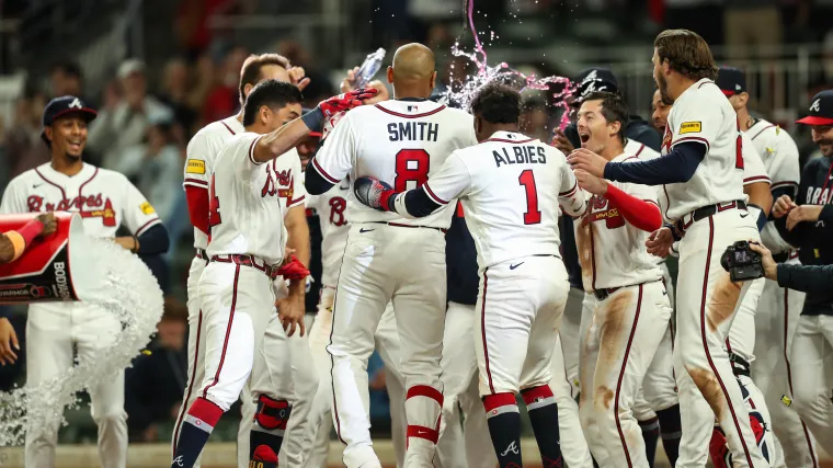 Former Red Sox First Baseman Hits Walk Off Grand Slam In Braves Debut image