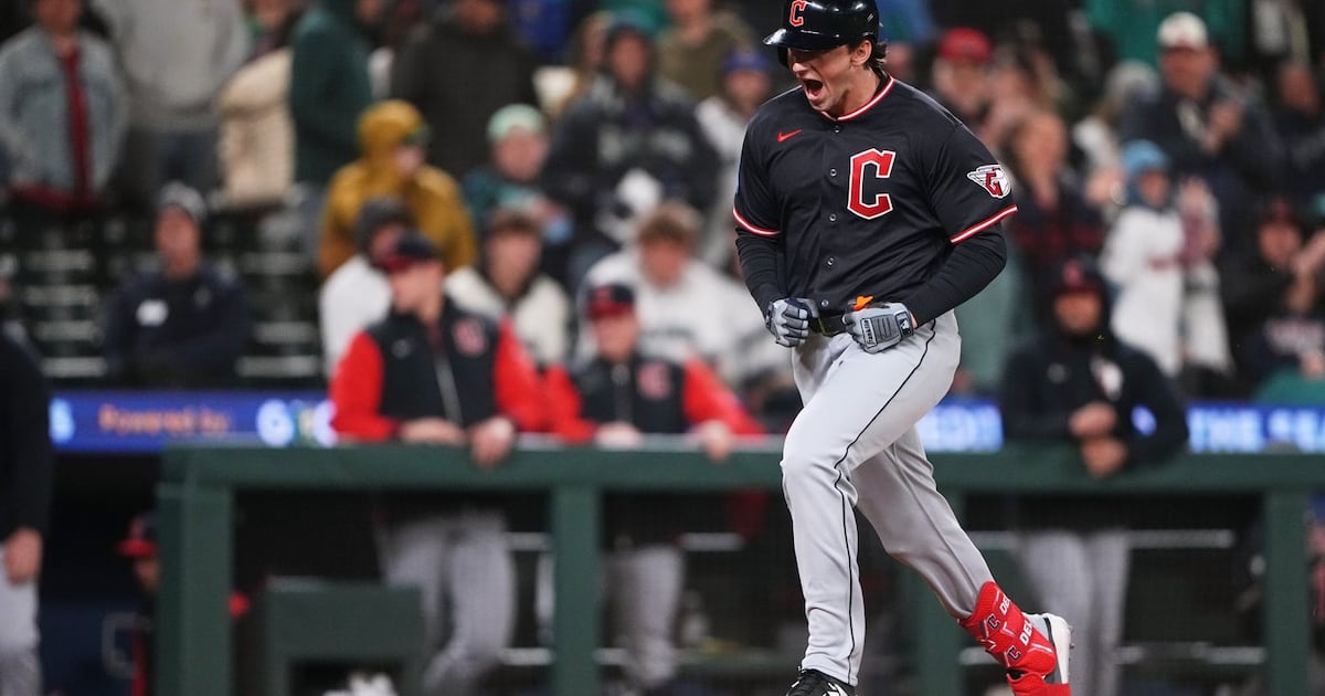 Chase DeLauter hits fourth home run in third career game, Cleveland Guardians beat Seattle Mariners