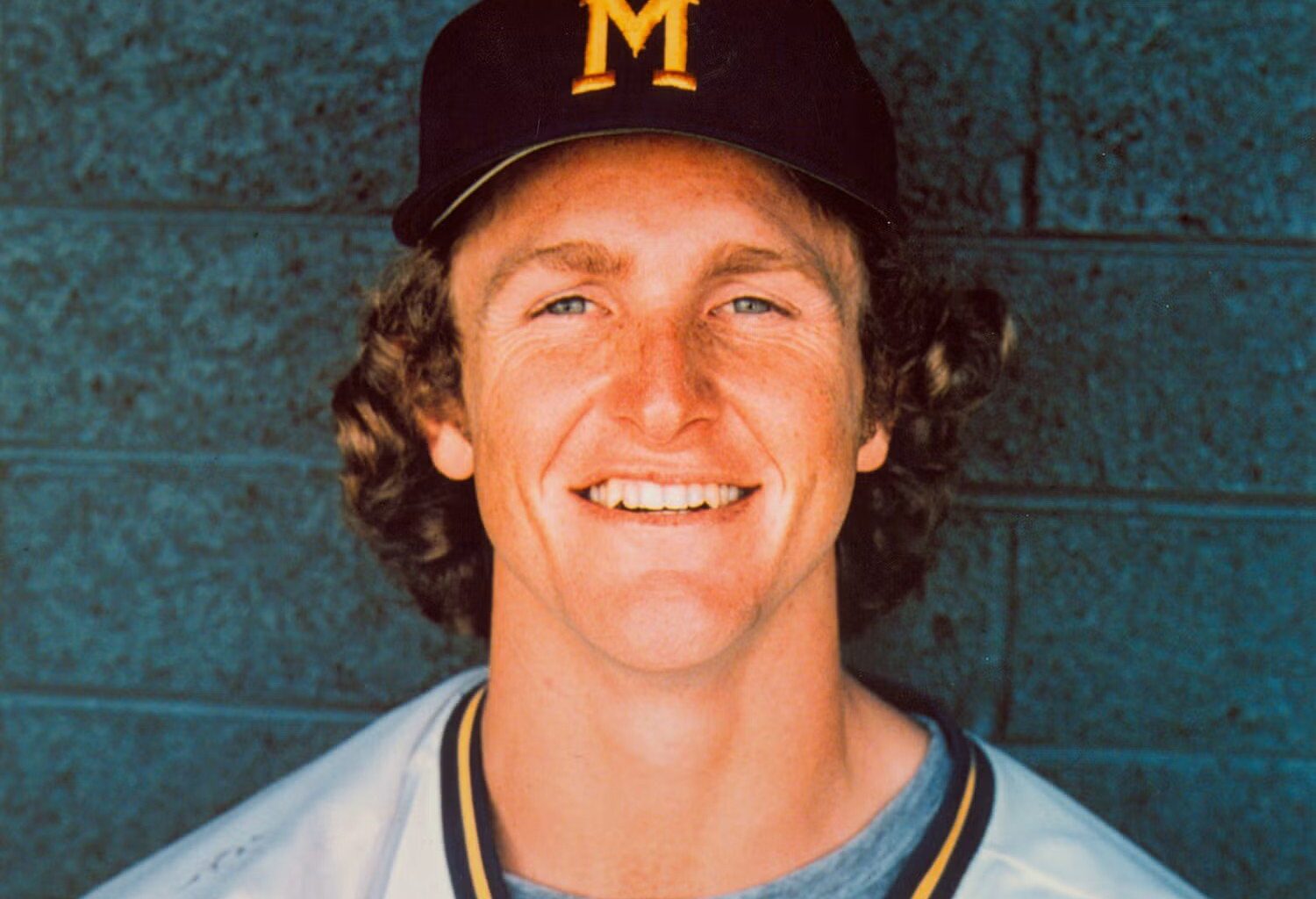 The First Robin Sighting in Milwaukee in the Spring of 1974 - History