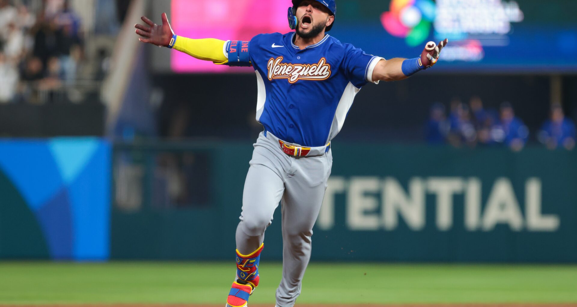 Wilyer Abreu’s huge WBC blast, Paul Skenes set for USA-DR clash, Red Sox buzz