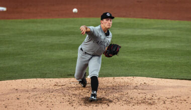 Baseball Falls in Extras at Florida in SEC Opener – University of South Carolina Athletics