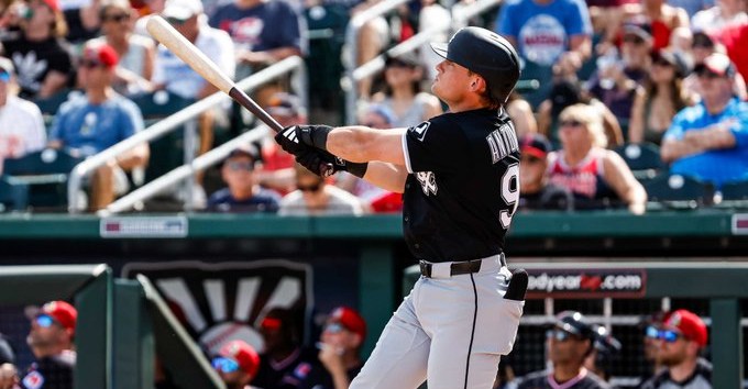 White Sox hold on to top Guardians, 7-5