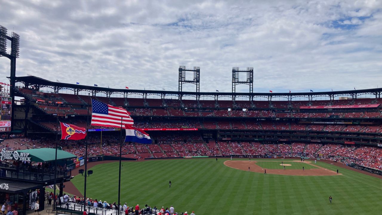 A mostly cloudy day at the St. Louis Cardinals' Busch stadium. (Pic by Jesse Lynn)