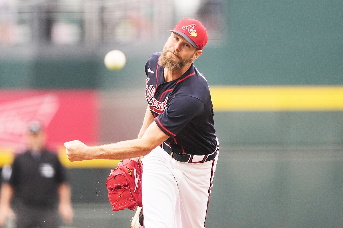 Braves relying on Sale in opener against Royals