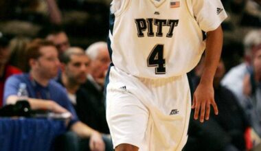 REPORT-Pitt bringing back one of best shooters in history