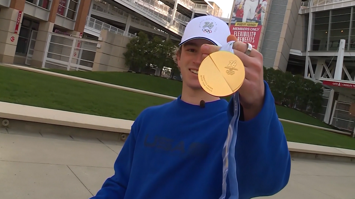 Cincinnati native, Olympic gold medalist Curran to deliver game ball on Opening Day