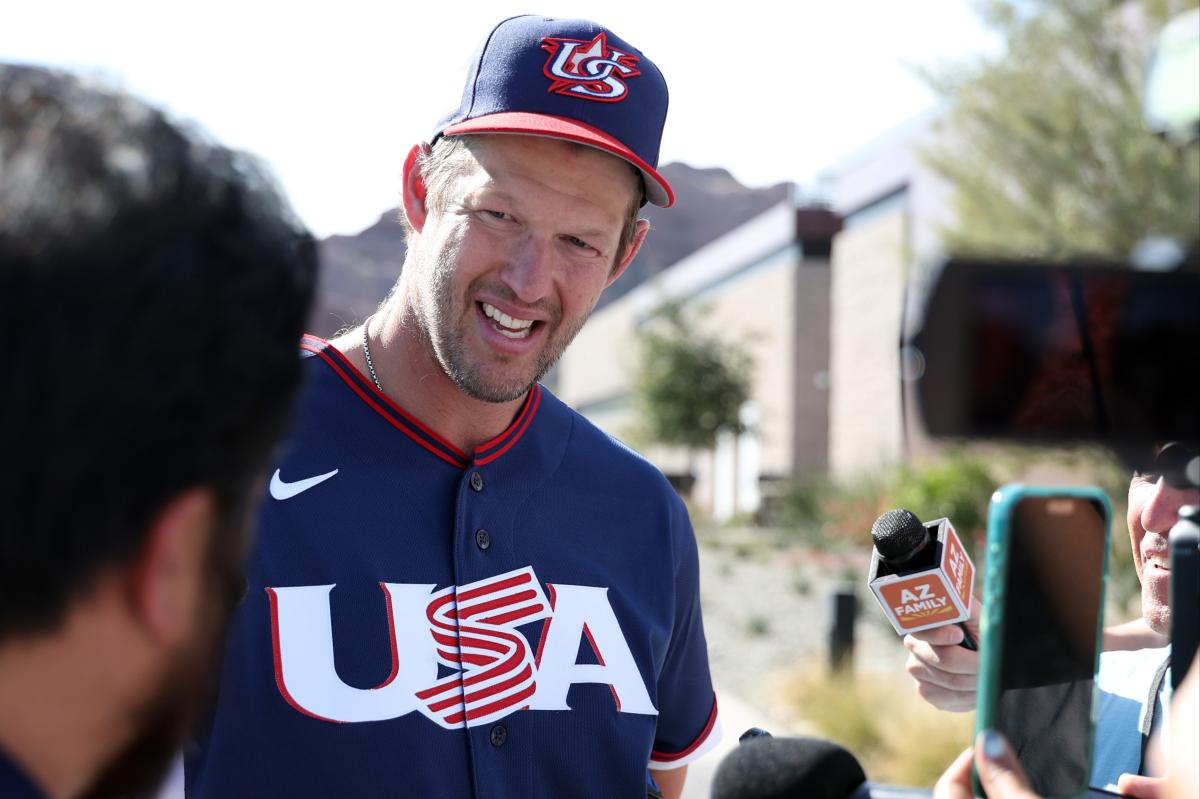 Former Dodger Clayton Kershaw in for World Baseball Classic