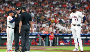 Houston roof takes away Yordan Alvarez home run in bizarre scene