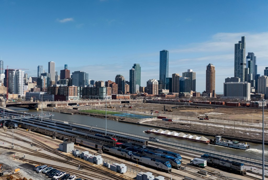 Justin Ishbia poised to buy South Loop rail yard