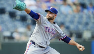 Red Sox bolster bullpen as Danny Coulombe joins club on one-year deal; Romy Gonzalez to 60-day IL