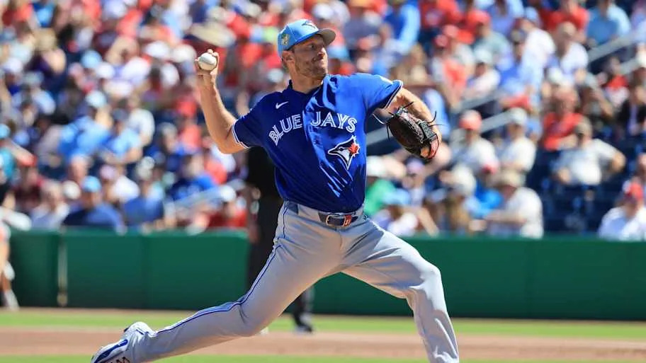 Toronto Blue Jays staring pitcher Max Scherzer throws a pitch.