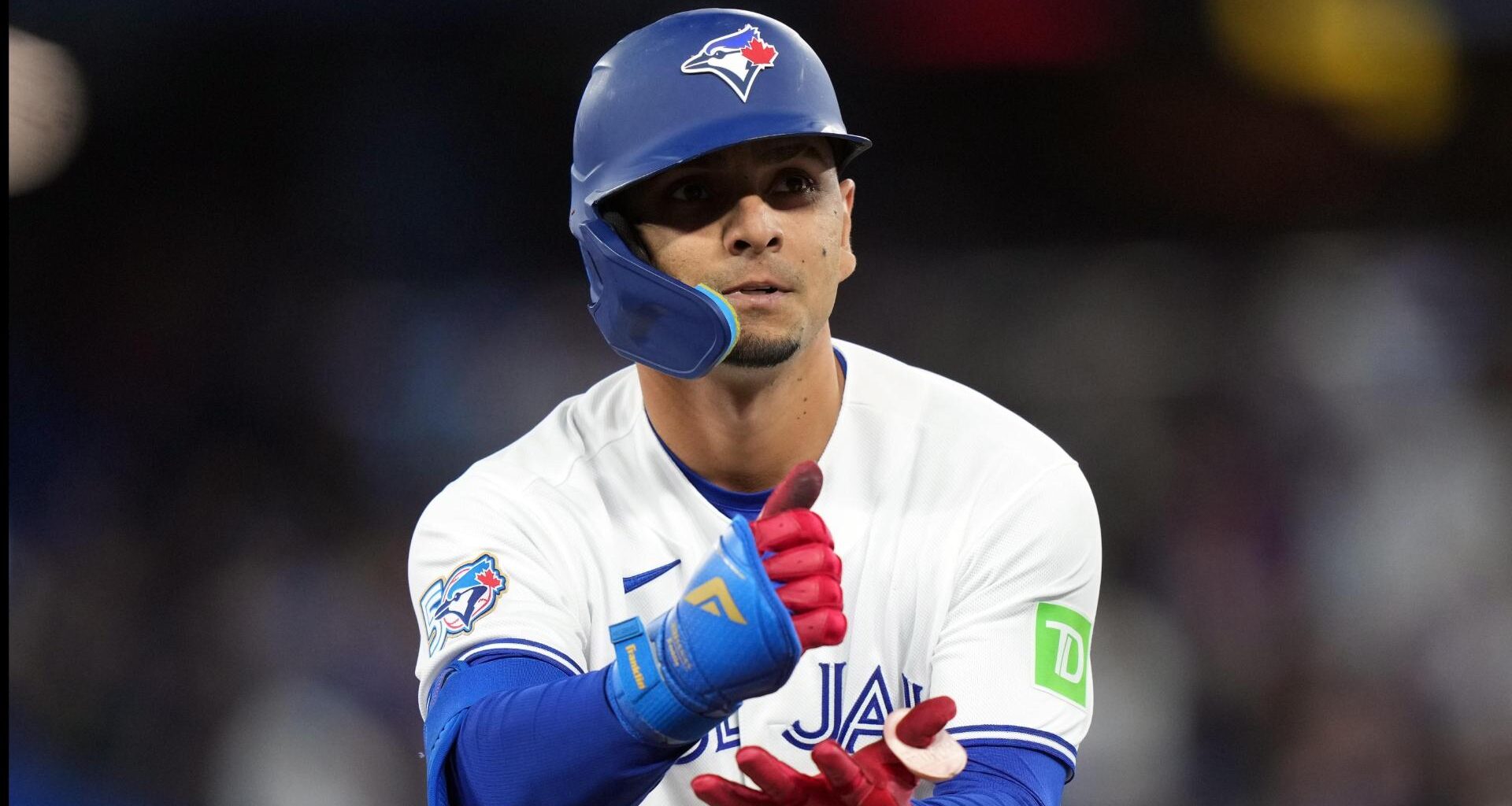 Giménez has winning hit in ninth as Blue Jays beat Athletics 3-2