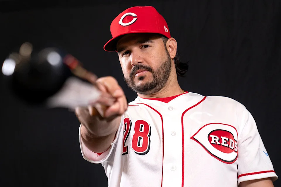 Reds infielder Eugenio Suarez will represent Venezuela at the World Baseball Classic.