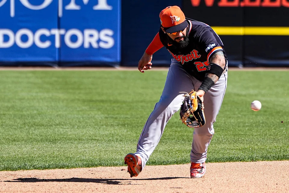 Detroit Tigers second baseman Gleyber Torres (25) catches for a ground out against New York Yankees during the fourth inning at George M. Steinbrenner Field in Tampa, Fla. on Saturday, Feb. 21, 2026.