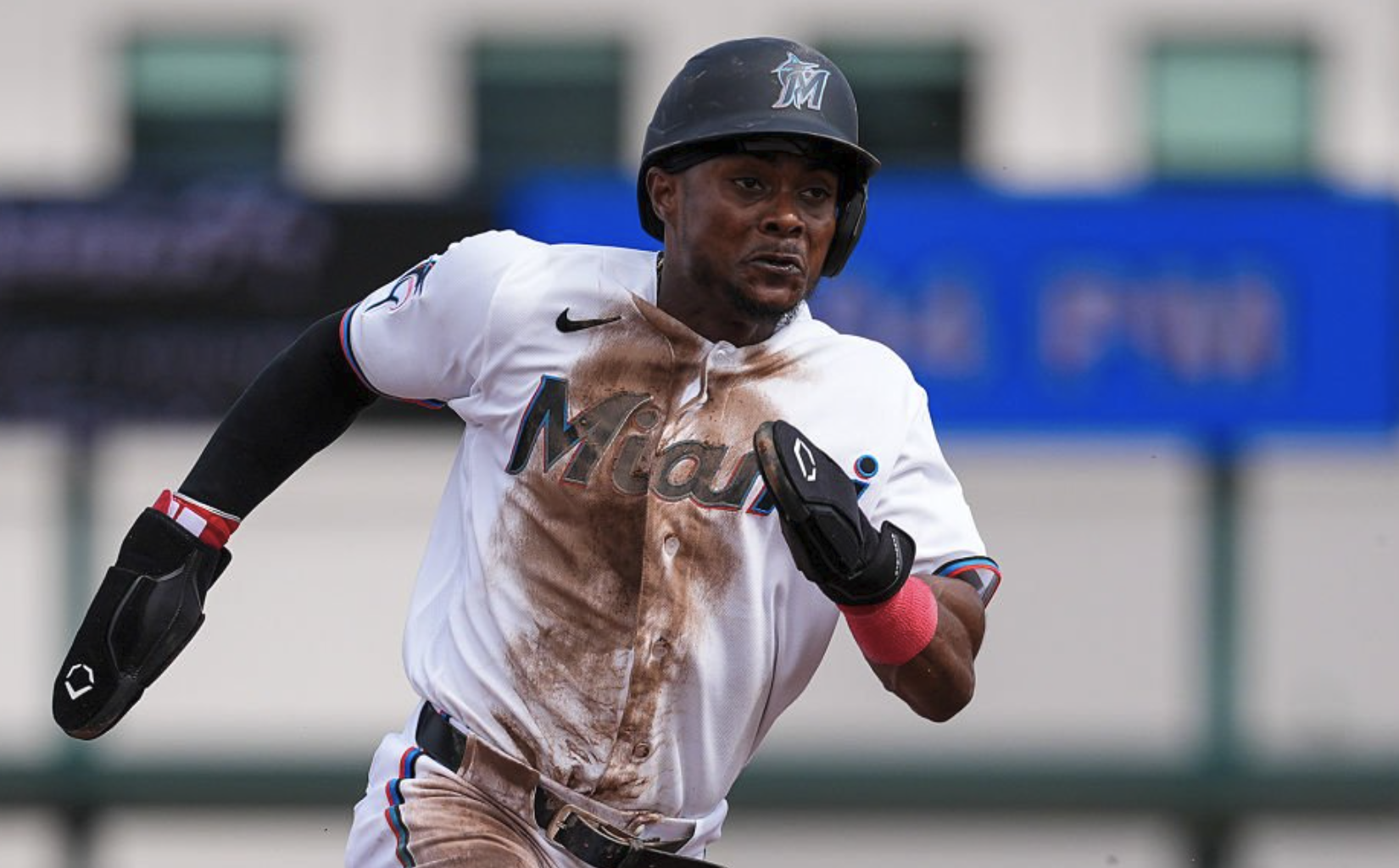 Marlins want to 'weaponize' Esteury Ruiz's speed - Marlins